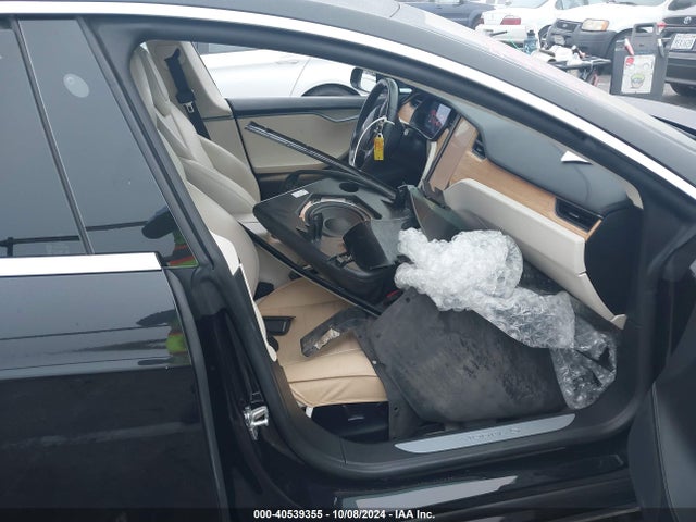 2018 TESLA MODEL S 5YJSA1E28JF277116 Photo 4