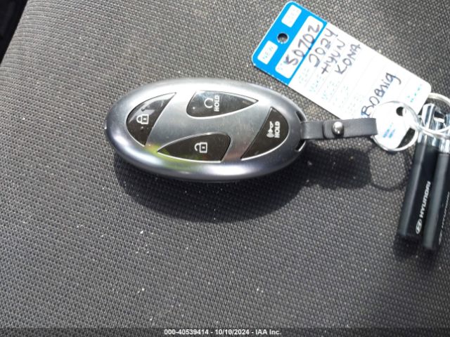 KM8HCCAB8RU067636 Hyundai Kona Sel