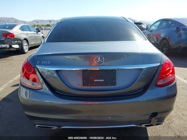 55SWF4JB1HU230982 Mercedes-Benz C 300 Luxury/sport