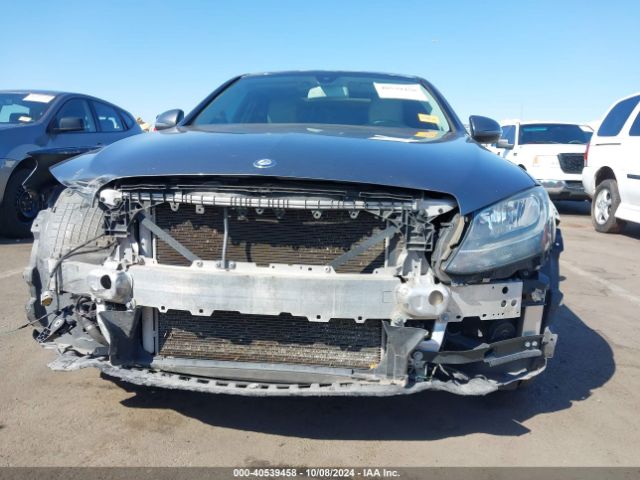 55SWF4JB1HU230982 Mercedes-Benz C 300 Luxury/sport