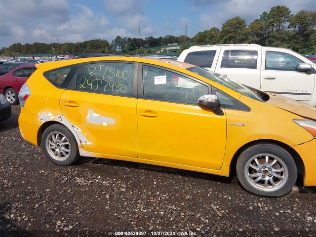 Toyota Prius V Two 2014 JTDZN3EU5E3307708 Image 12