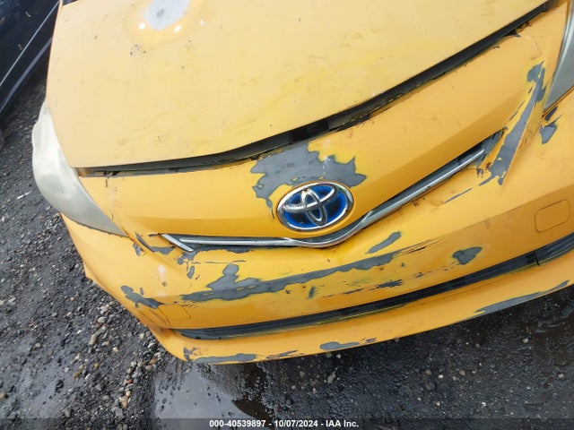 Toyota Prius V Two 2014 JTDZN3EU5E3307708 Image 6