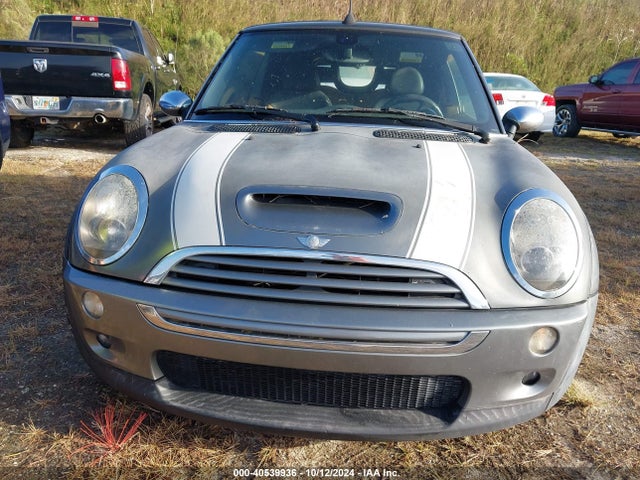 2005 MINI COOPER S WMWRH33505TF85533 Photo 5