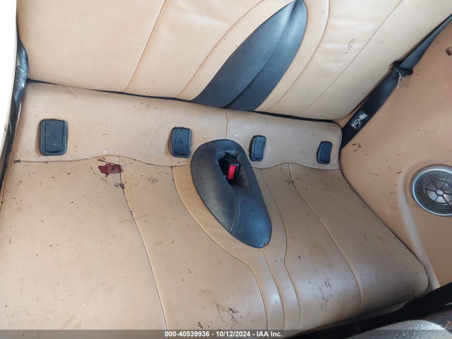 2005 MINI COOPER S WMWRH33505TF85533 Photo 7