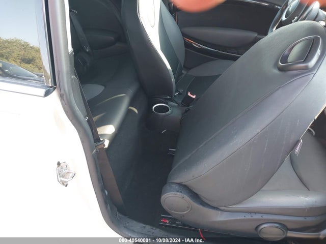 2007 MINI COOPER WMWMF33517TL78892 Photo 7