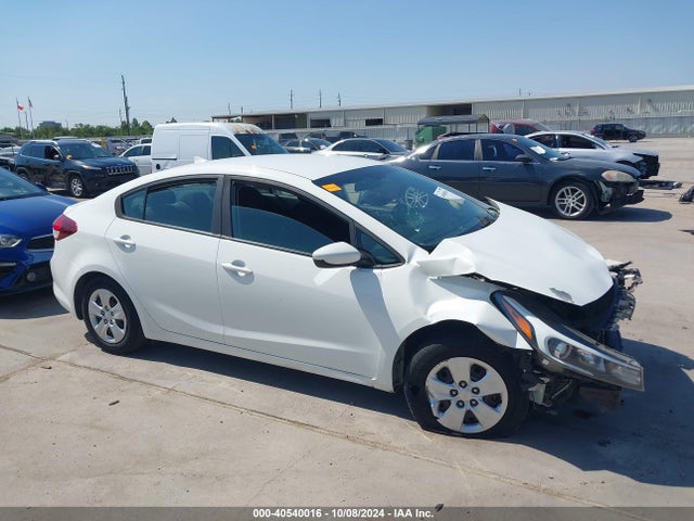 KIA FORTE LX 2017 3KPFK4A7XHE016765 Image 14