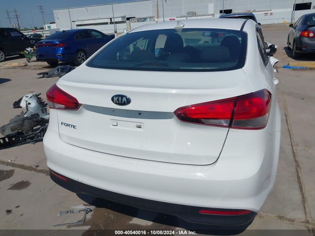 KIA FORTE LX 2017 3KPFK4A7XHE016765 Image 17