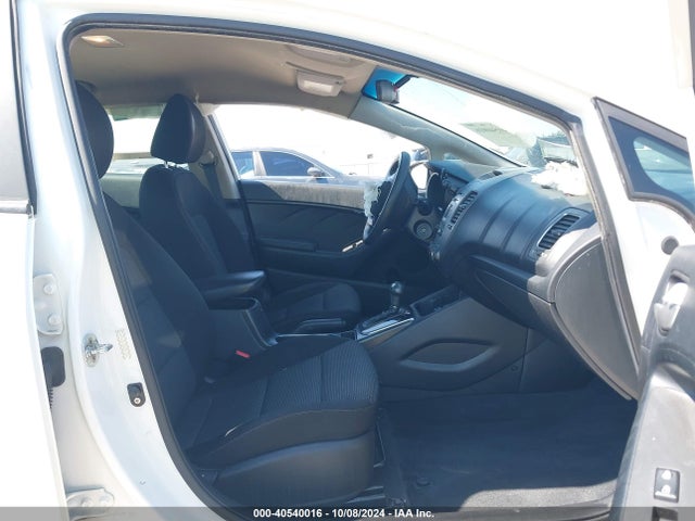 KIA FORTE LX 2017 3KPFK4A7XHE016765 Image 5