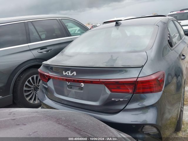 3KPF44AC8RE688963 KIA FORTE GT