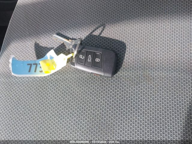 2022 VOLKSWAGEN TAOS 3VVCX7B23NM071196 Photo 10