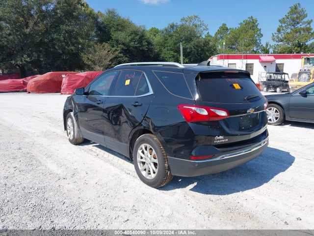 Chevrolet EQUINOX LT 2018 2GNAXSEV4J6158910 Image 3