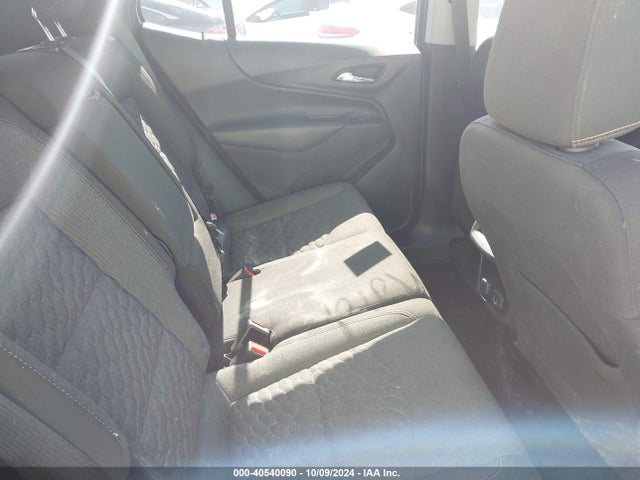 Chevrolet EQUINOX LT 2018 2GNAXSEV4J6158910 Image 8