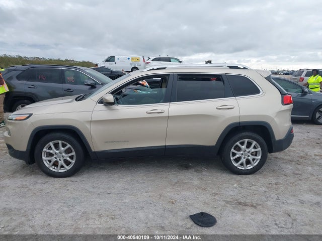 Jeep Cherokee Latitude 2015 1C4PJLCB0FW620847 Image 14