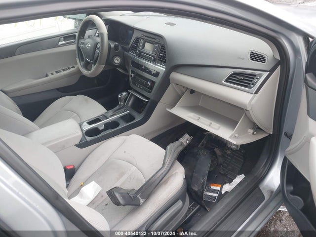 Hyundai Sonata 2017 5NPE24AF2HH548767 Image 5