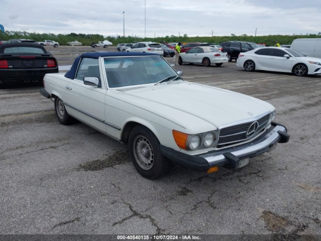 1984 MERCEDES-BENZ 380 WDBBA45A0EA008369
