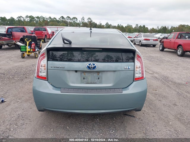Toyota Prius Two 2014 JTDKN3DUXE1770295 Image 16