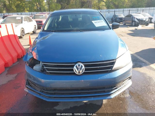 3VWD17AJ7FM246982 Volkswagen Jetta 1.8t Se