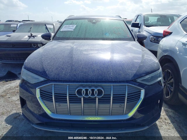 WA1AAAGE3MB002550 Audi E-tron Premium Quattro