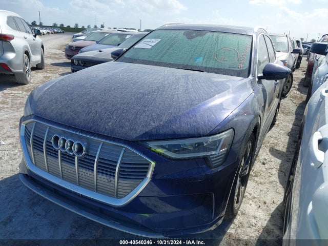 WA1AAAGE3MB002550 Audi E-tron Premium Quattro