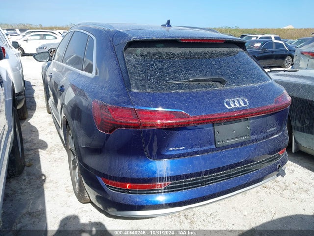 WA1AAAGE3MB002550 Audi E-tron Premium Quattro