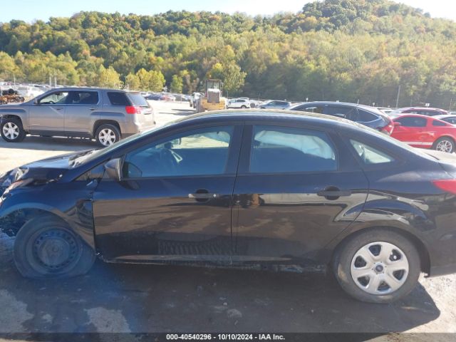 1FADP3E27JL221822 Ford FOCUS S