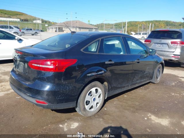 1FADP3E27JL221822 Ford FOCUS S