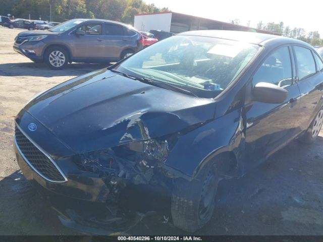 1FADP3E27JL221822 Ford FOCUS S