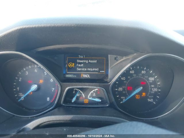 1FADP3E27JL221822 Ford FOCUS S
