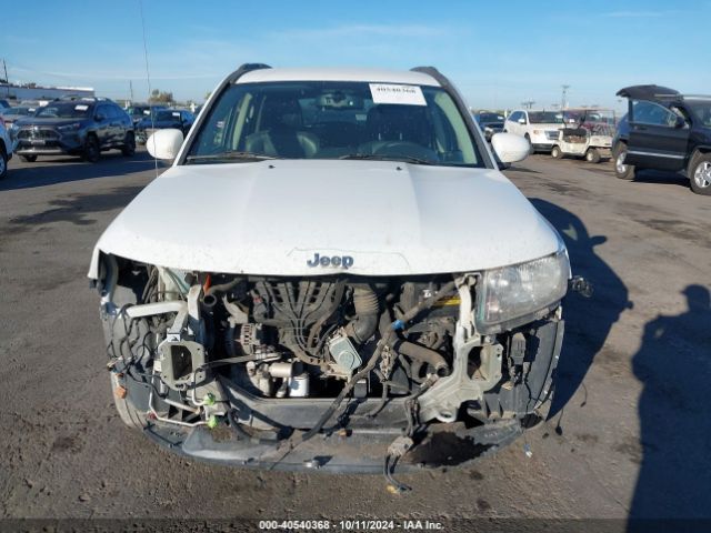 1C4NJDEB9GD661792 Jeep Compass Latitude