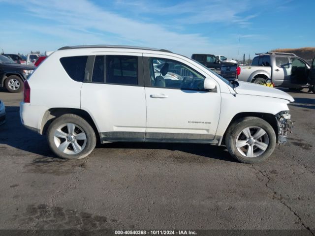 1C4NJDEB9GD661792 Jeep Compass Latitude