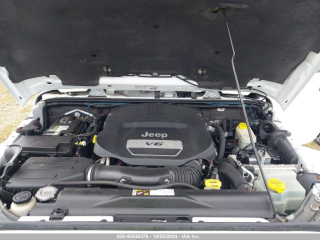 1C4AJWBG3EL103045 Jeep Wrangler Sahara