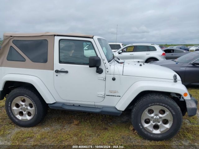 1C4AJWBG3EL103045 Jeep Wrangler Sahara