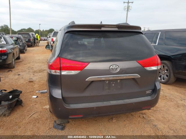 5TDDK3DC3ES082487 Toyota Sienna Limited 7 Passenger