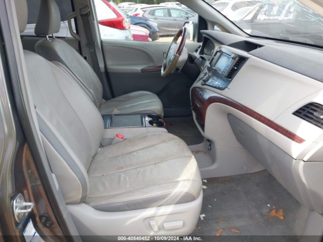 5TDDK3DC3ES082487 Toyota Sienna Limited 7 Passenger