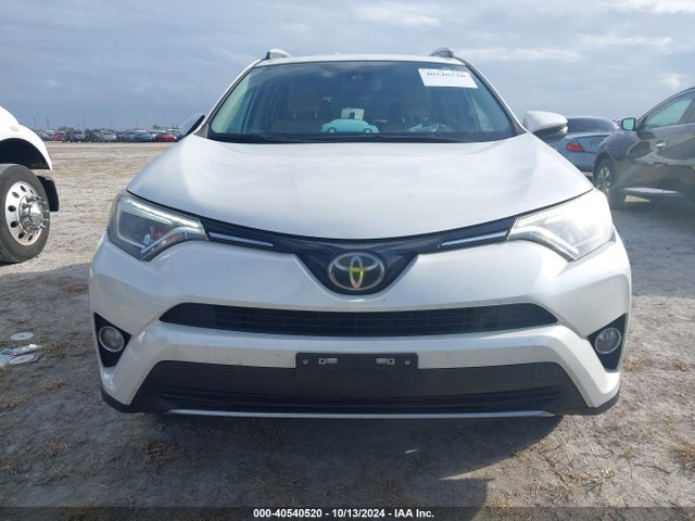Toyota Rav4 Limited 2017 2T3DFREV0HW632433 Image 12