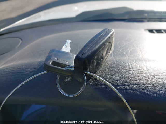 1997 AUDI CABRIOLET WAUAA88GXVN001102 Photo 10