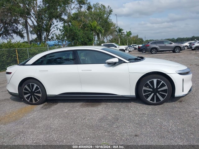 Lucid Air Pure 2023 50EA1PFA0PA009372 Image 13