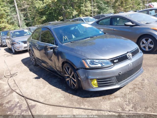 3VW4S7AJ7EM353977 auction archive image