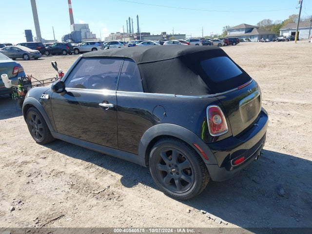 2010 MINI COOPER S WMWMS3C51ATY51029 Photo 2