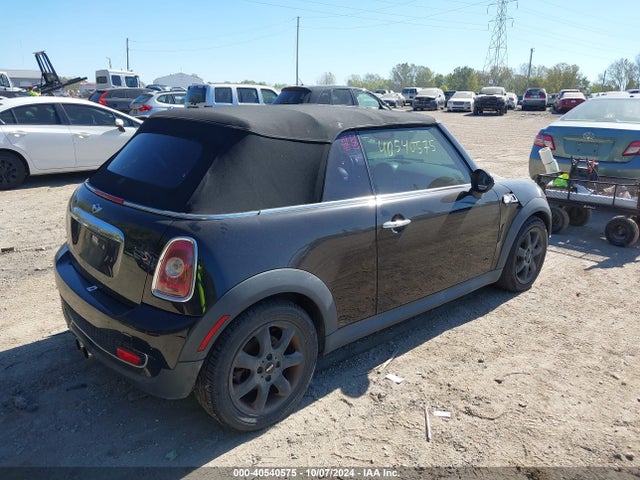 2010 MINI COOPER S WMWMS3C51ATY51029 Photo 3
