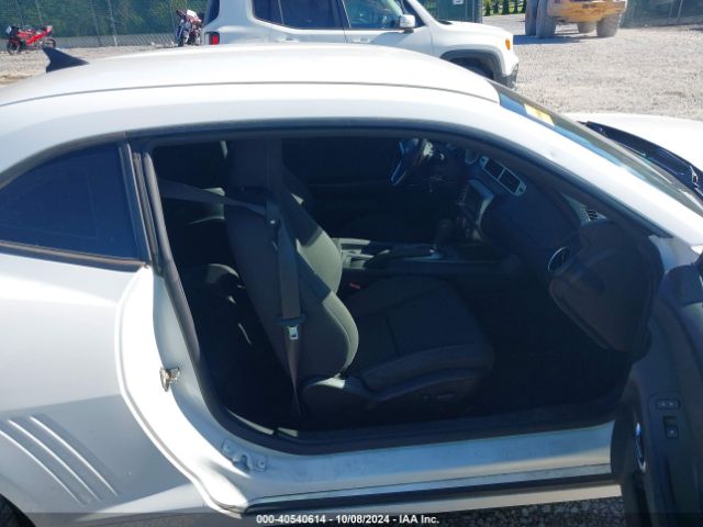 2G1FD1E38F9305048 Chevrolet Camaro 1lt