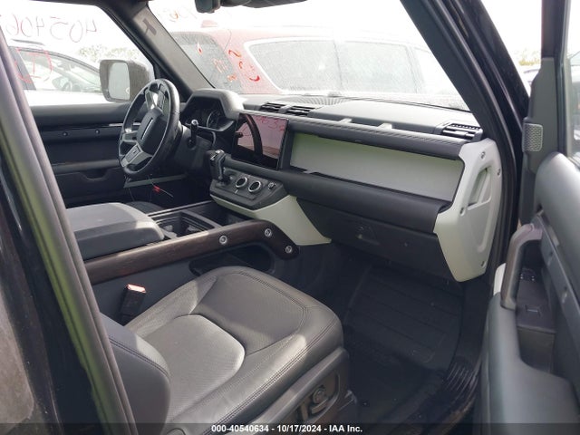 SALEJ6EX8P2120793 Land Rover Defender 90 S