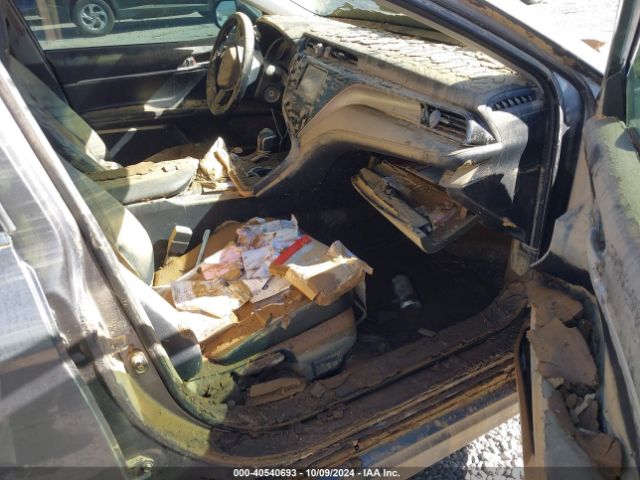 4T1B11HK6KU757848 Toyota CAMRY SE