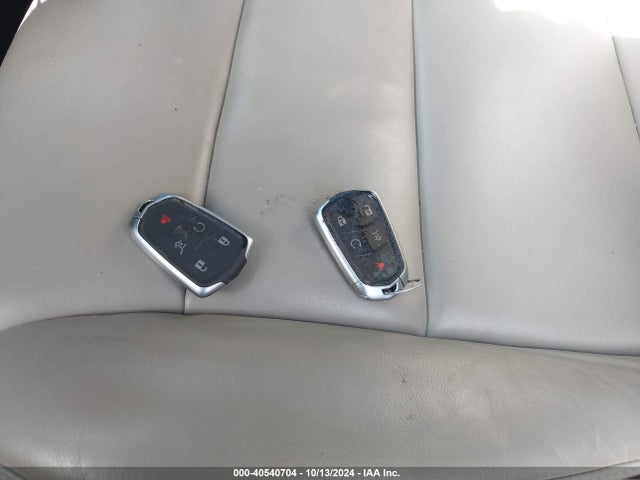 1GYFZCR47MF038412 Cadillac Xt4 Fwd Premium Luxury