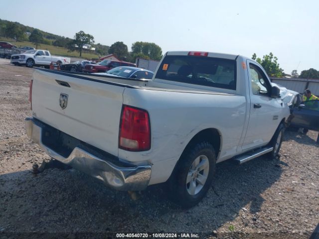 3C6JR6AG6HG617233 RAM 1500 Tradesman  4x2 6'4 Box