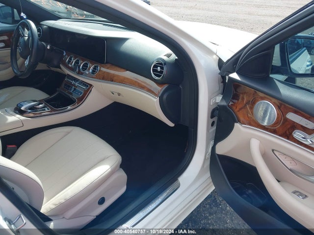 WDDZF6JB8KA596096 Mercedes-Benz E 450 4matic