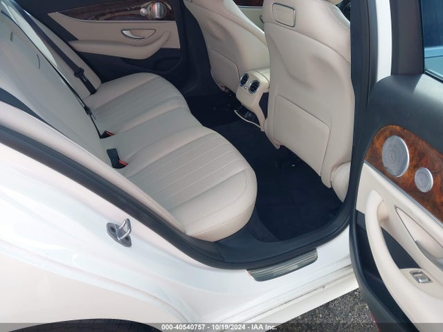 WDDZF6JB8KA596096 Mercedes-Benz E 450 4matic