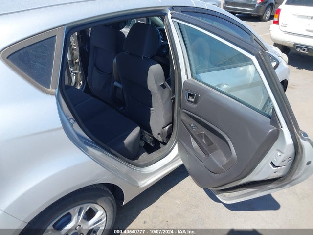 Ford FIESTA SE 2015 3FADP4EJ9FM205334 Image 8