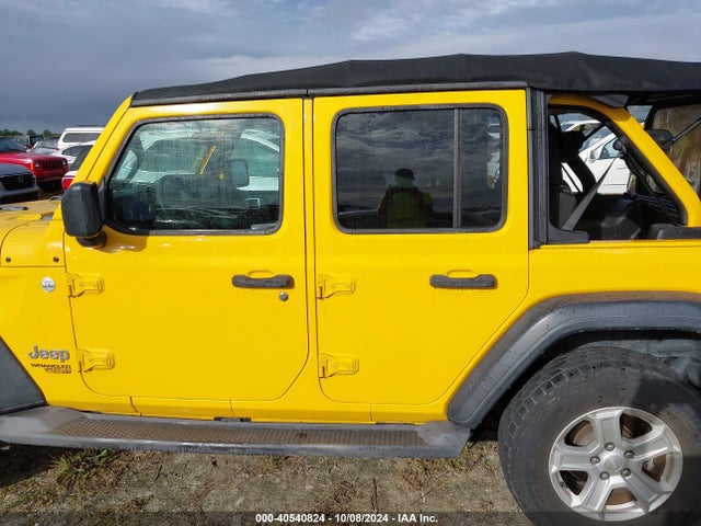 40540824 :رقم المزاد ، 1C4HJXDG6JW297614 vin ، 2018 Jeep Wrangler Unlimited Sport S 4x4 مزاد بيع