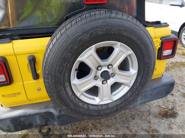 40540824 :رقم المزاد ، 1C4HJXDG6JW297614 vin ، 2018 Jeep Wrangler Unlimited Sport S 4x4 مزاد بيع